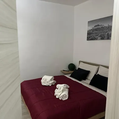 Centro-Archimede Rooms-2